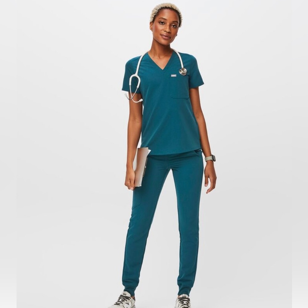 Figs Caribbean Blue Set